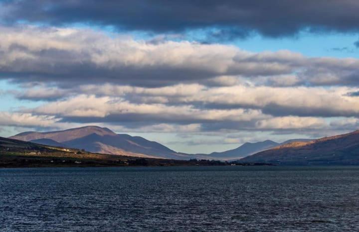 Skellig View Harbour View Sunrise Apartment Portmagee Kültér fotó